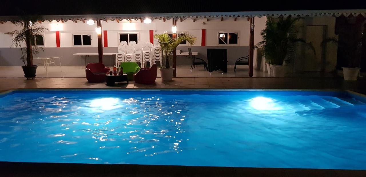 Les Villas De Boisvin Le Moule Exterior photo